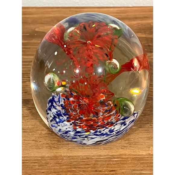 Hand Blown Art Glass Paperweight Red Flower Burst Swirl 2 lb Controlled Bubble - Picture 2 of 8